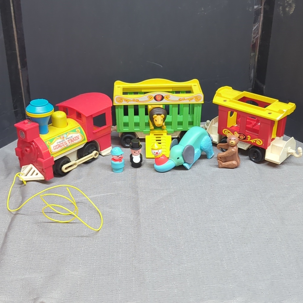 #1 OG Vintage 1973 Fisher Price #991 Little People Circus Train figures& Animals